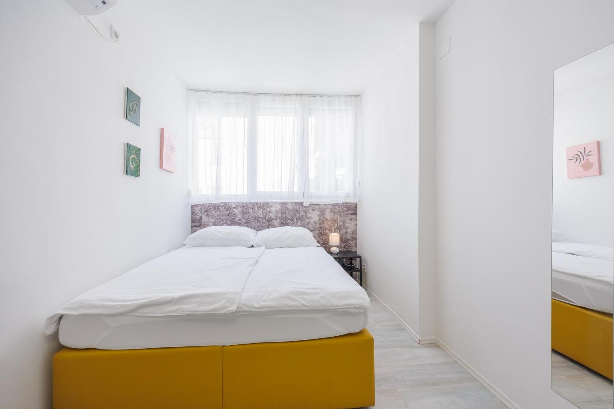 Guest House Arsenal Accommodation Zadar Eksteriør billede